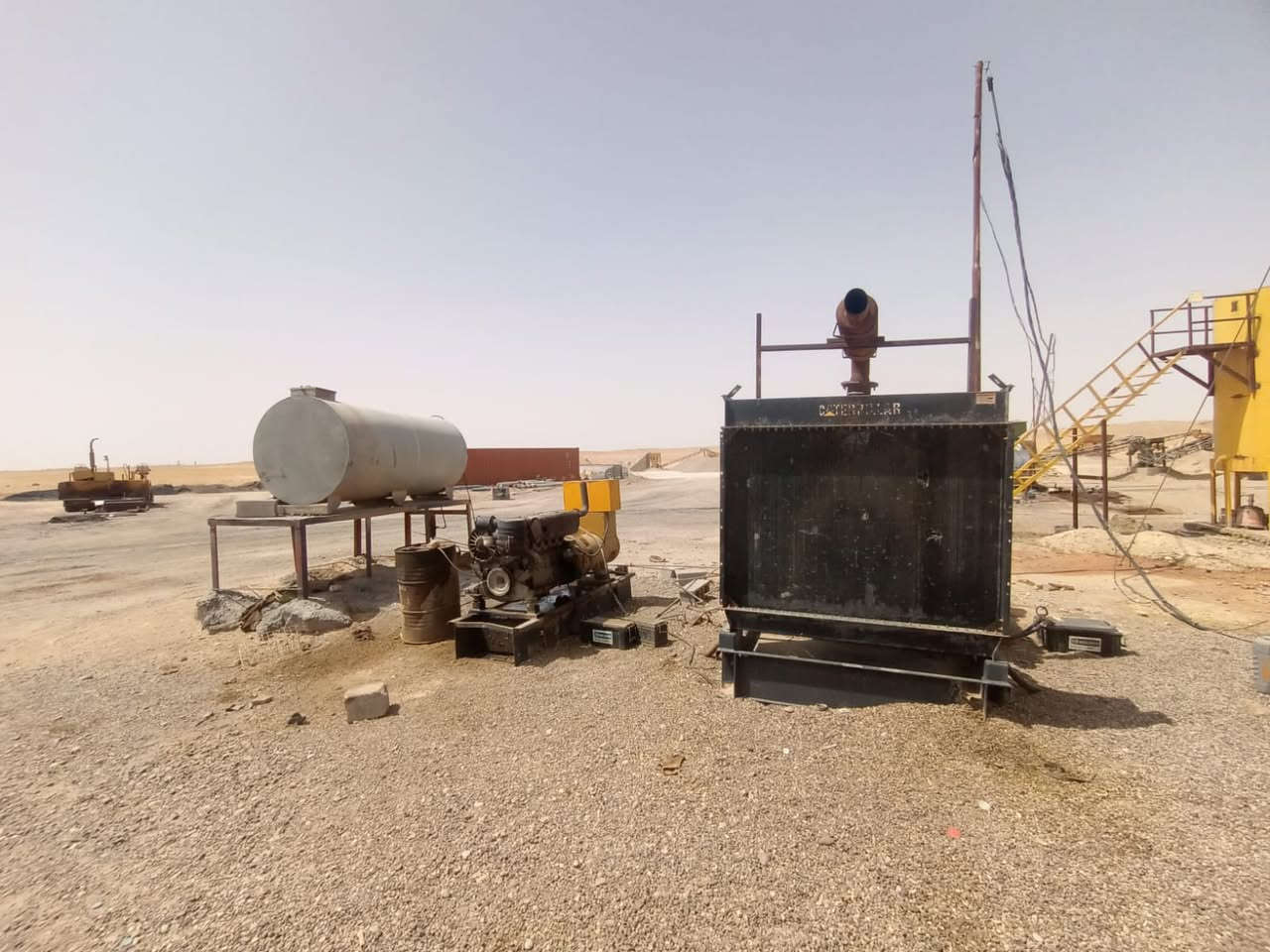 معمل أسفلت للبيع!
مواصفاته :

معمل اسفلت ماريني ايطالي مع معداته 

المعدات : 

فارشة فوگل تفرش 8,5 موديل 2007 + شفلات عدد 2 حجم 95 نوع الشفلات لبهير و كاوسكي + حادلة ستيلية موديل حديث + مطاطية + تريله لودر + منضومة بوليمر + كسارة حجم كبير + 4 مولدات + خزانات زفت عدد 3 + تانكي خليط عدد 3 + تانكي 110 الف گاز + حاوية خزن + كرفانات عدد 3 

الموقع 

الأنبار - الرمادي 

للأستفسار عن باقي التفاصيل الأتصال على الرقم التالي : 

***********
