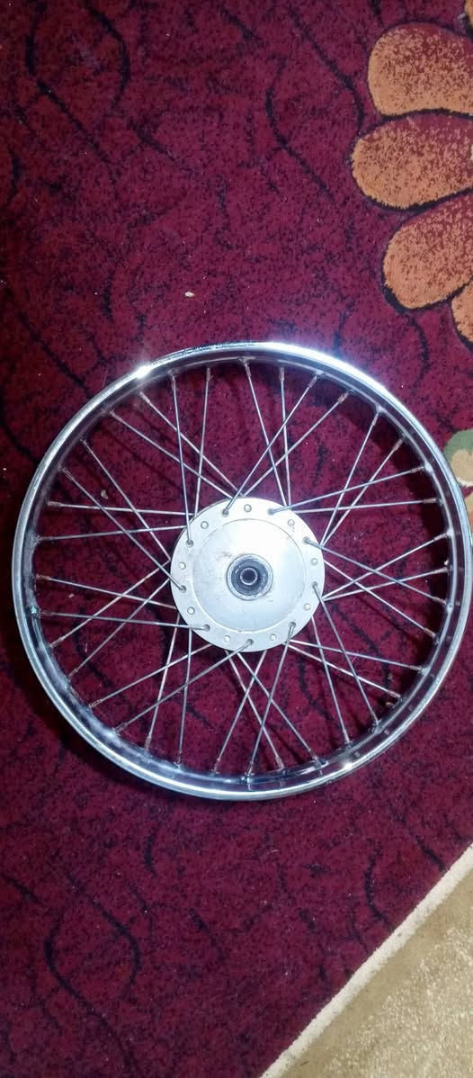 غراص للبيع بيهم مجال المشراي لا يدوخني يكسر
تانكي وكشن تانكي يرداو لحيم مبعوج ابو الختم  سعر 25
ويل امامي اصلي العسر 25
دبلات السعر 10
وقافيه صفح الوحده سعرا 1
صفايح لون سلفر اصليات السعر 6
طفاريه ورا داخليه السعر 2


**إذا كنت صاحب هذا الإعلان وتريد حذفه لأي سبب، رجاءا أرسل رسالة إلى الدعم الفني**