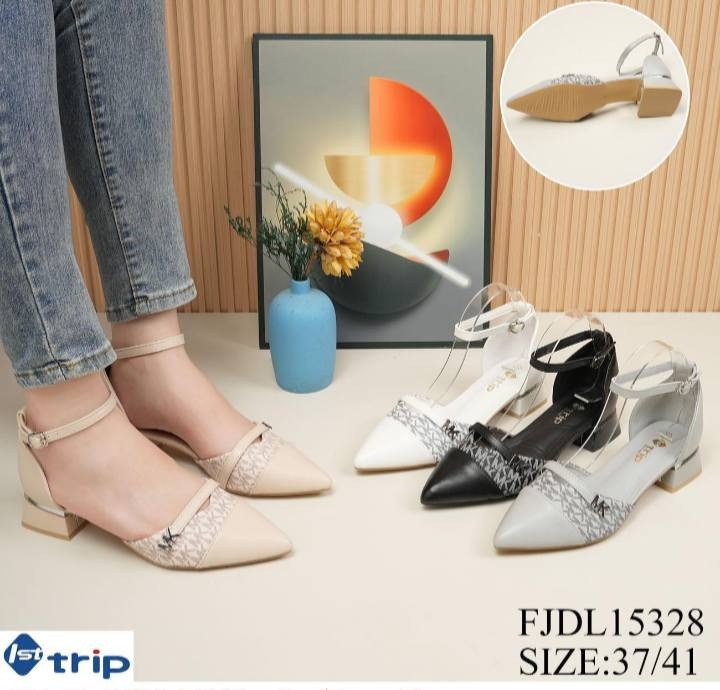 على بركة الله حذاء بناتي قياس 37.......41.....الألوان واضحة بالصوره الحجز والستفسار يرجى مراسله الصفحه مازنجر انسته تكتك زورونا وستجدون مايناسب اذواقكم عنوان نعمانيه سوق الشيشان فرع الثالث مجاور اقمشه الكرار


**إذا كنت صاحب هذا الإعلان وتريد حذفه لأي سبب، رجاءا أرسل رسالة إلى الدعم الفني**