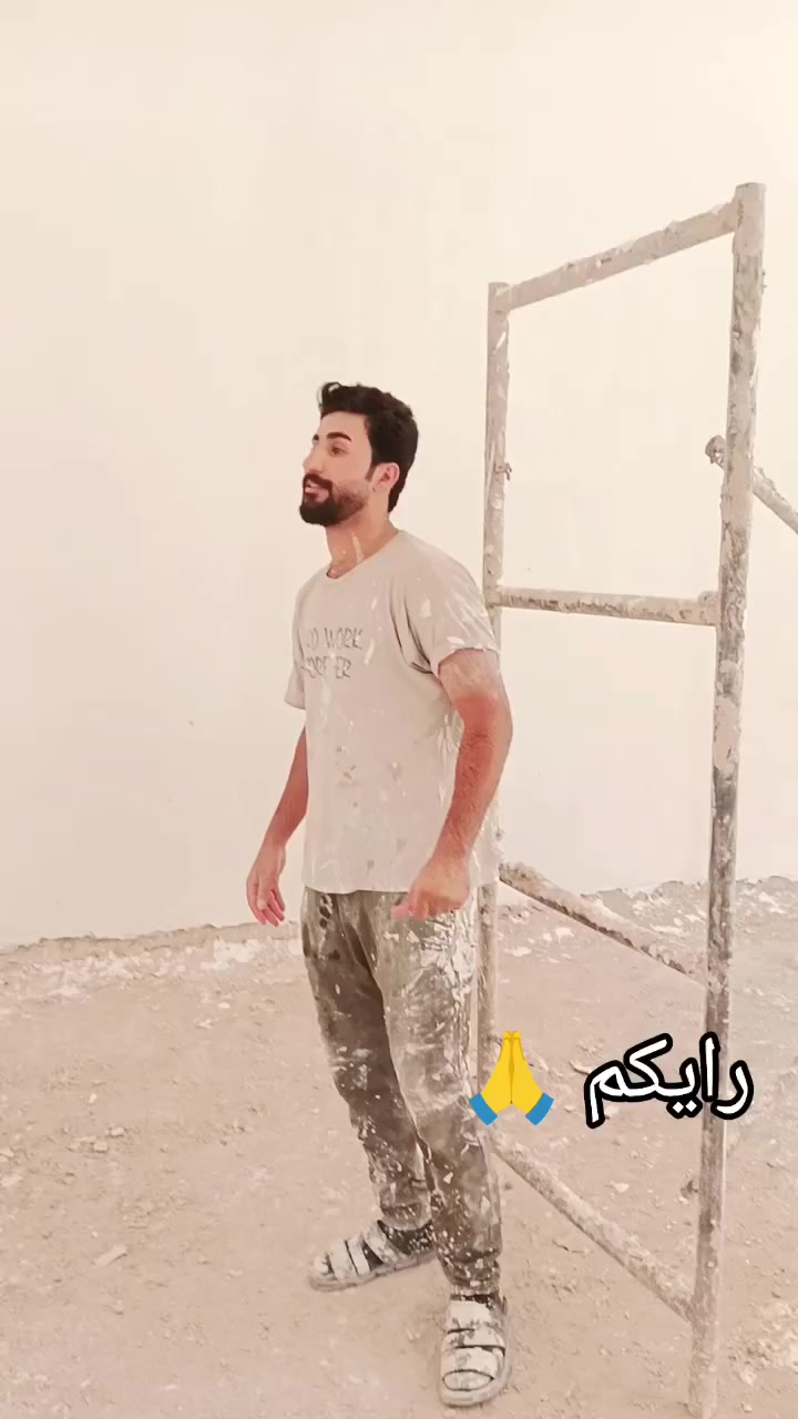 السلام عليكم 
لباخ ومبيضجي متفرغ لان شغل درجة اولى 
***********
