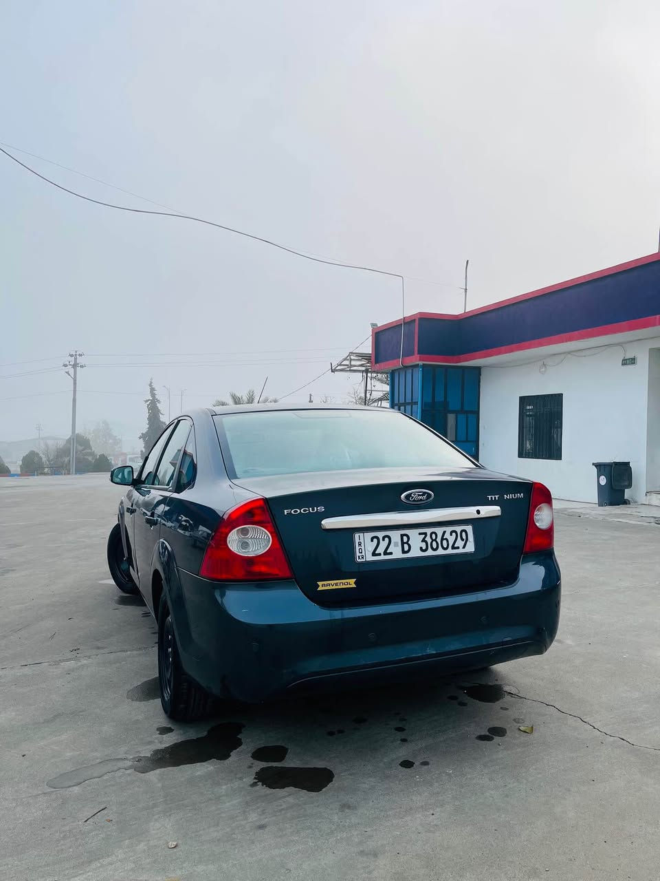 سلام علیکم
بسم الله الرحمن الرحيم.
سعر (٨٨) معامەلەیەکی برایانە 
Ford Focus TITANUM فول فول مواسەفات
بەصمە، سڵاید ، کوشنی سەیاق کارەبا و کوشنی سەکن جەگ، کوشنی سەکن و سەیاق هیتەر، تەبرید لەمس وتەحوکومی سارد و گەرمی سەکن و سەیاق بە دڵی خۆت، ئاوێنەی ناوەڕاست دژە فوول، کوشن جڵد، ئاوێنە ئیشارەت و ئاوێنەکانی ئەخەوێت، هەر چوار جامی ئۆتۆ و حاسە سڵایدەکەش ئۆتۆ ، بەخی لایتەکان، حاسەی دواوە
سبوغ نیو بۆنیت بۆیاغە لە ڕسمەکان دیارە بۆیاغەکەی کاڵ بۆتەوە بێ ناو بێ ئێرباگ
چوار تایە و ویلی لۆکی لەژێرە ویل عادی
گێر و مەکینە بەشەرت نەکراوەتەوە سەرف و دوکەڵ و بوخاری نییە بەس ڕۆنی RAVENOLی ئەڵمانی تێکراوە 
سەیارەکە (303) هەزار ڕۆشتووە
گێر ATF مەرغوبترین جۆری گێڕ
بەشەرتی تەبرید سارد و گەرم 
ڕۆن ئیستۆپ کامل گۆڕیومەوە کامل خاوێن کردنەوەی بۆ کراوە
تاقم بانصی CAR4Uی بەریتانی بۆ بەستراوە 
تاقم پشت و پێشی کامل گۆڕاوە بێ تەقە و ڕەقە تەنها قاعیدەی بانصەکانی یەک تۆز تەقەی تیاییە 
هەزەی بەسەرچووە و سەنەوی تا مانگی ١٢ی ٢٠٢٧ تازەییە بە شەرتی تەحویل و غەرامە
*********** ( viber , whatsApp) بشدار, السليمانية
