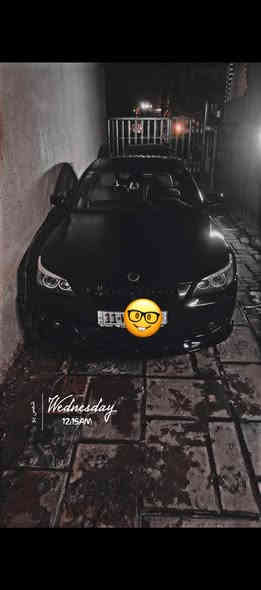 السلام عليكم  BMW e60 2004 
530 دبل فانوس 

السياره فول مواصفات 

فتحه سقف 
عليها حالياً ويل البينا

مقاعد  كهرباء 

تجاوي جهرباء 

مقاعد تدفئة تبريد 

صدر امامي 80‎%‎

صدر خلفي جديد 

كير جديد والوصل موجود

محرك لا تنقيص ولا تبخير 

منظومة زنون زرع عدسات وسوار اصفر 

مثبت سرعة + جام تعتيم 

السياره 4 قطع صبغ بدون حادث 

بغداد الشعب ***********
