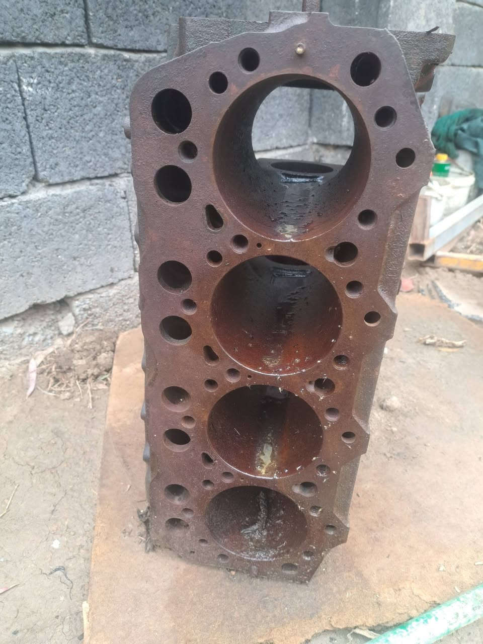 اسلندر لبيع مال كنتر 16 مكينه 108 السعر 800 وبيه مجال للاتصال ***********
