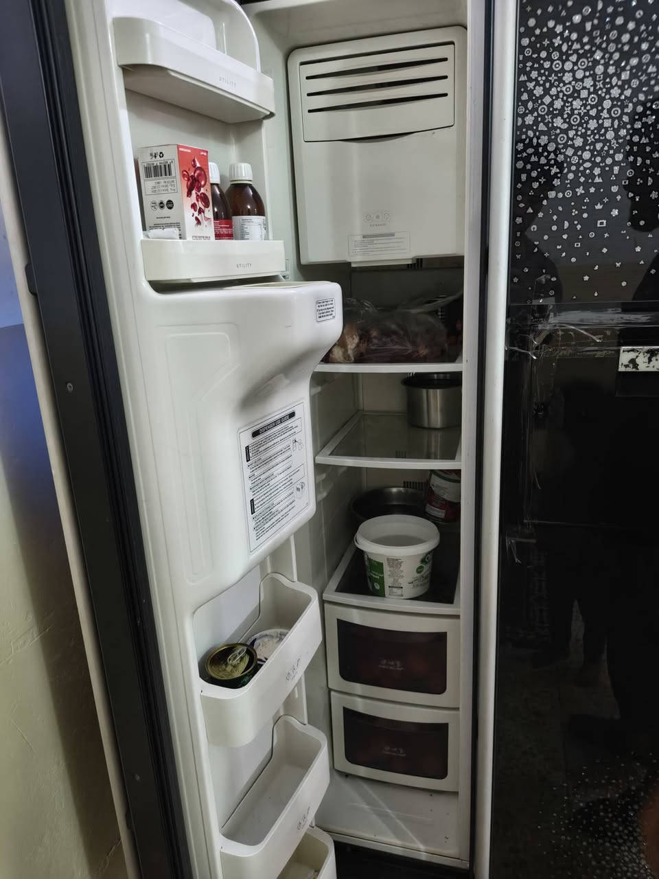 الثلاجه العملاقة من شركة DAEWOO


**إذا كنت صاحب هذا الإعلان وتريد حذفه لأي سبب، رجاءا أرسل رسالة إلى الدعم الفني**