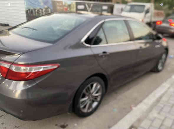 السلام عليكم كامري 2017 مواصفات se نص فول شاشة كشنات كهرباء منظومة زينون
 تحكم ستيرن وشفتات رادار كاميرا خلفية Abs اشاير بالمري داخل جلد دشبول خياط بيها ماشية 110 قطعة صبغ حادث امريكا وقطعة رش هنا بالعراق السيارة طاك بيها ايرباك البردة اليسره فقط مكان السيارة بغداد العامرية. ***********
