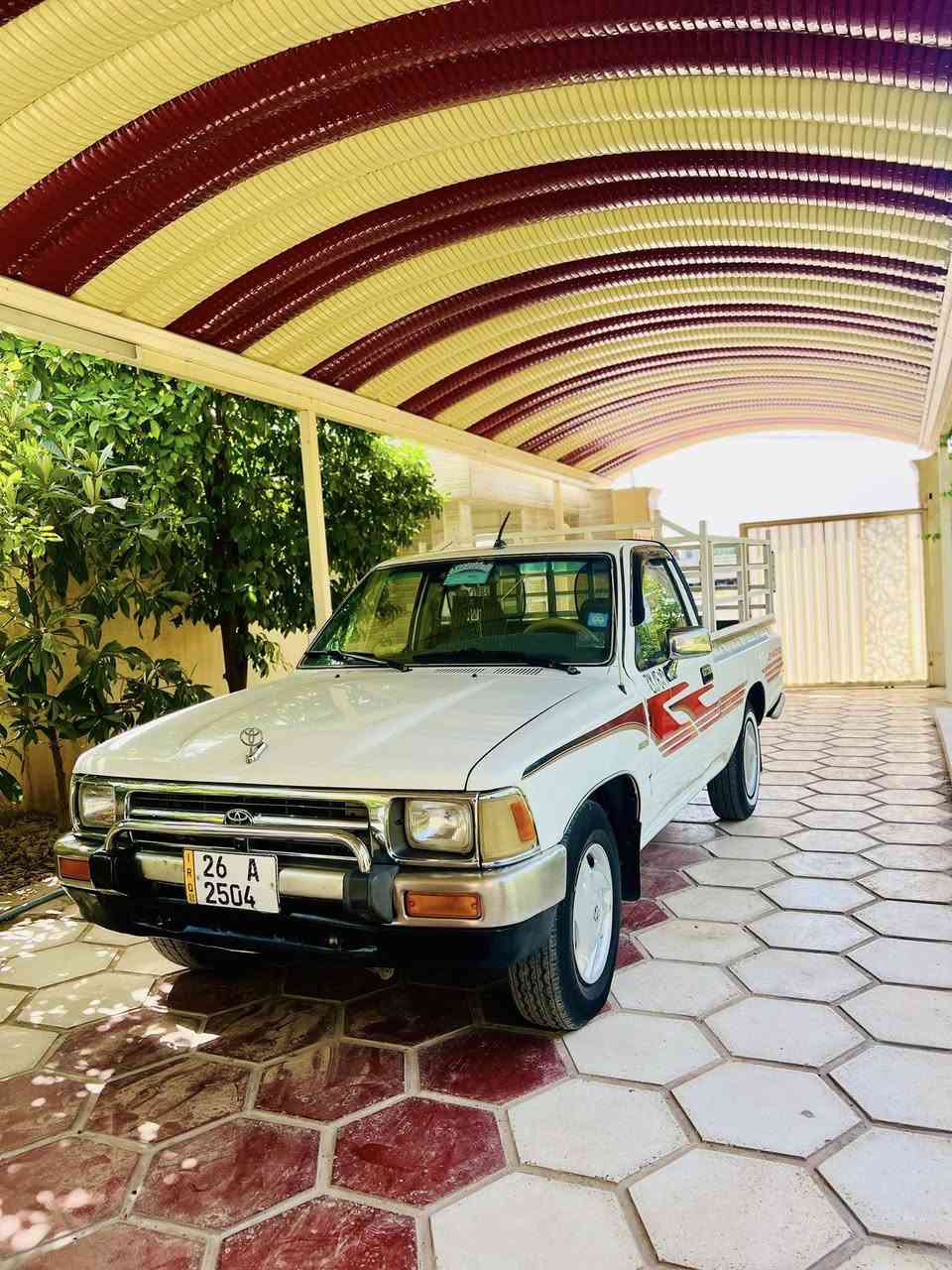 تيوته كروسيده شرط كير ومكينه وشاصي واكسل كفاله عامه
بدون صبغ موديل 97 السكن صلاح الدين الضلوعيه 
السعر 80 ورقه وبيها مجال 
للستفسار ***********

