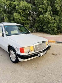 مارسدس طيارين  موديل 89 رقم نجف  إنكليزي بسمي  السياره مكفوله من الضرب...