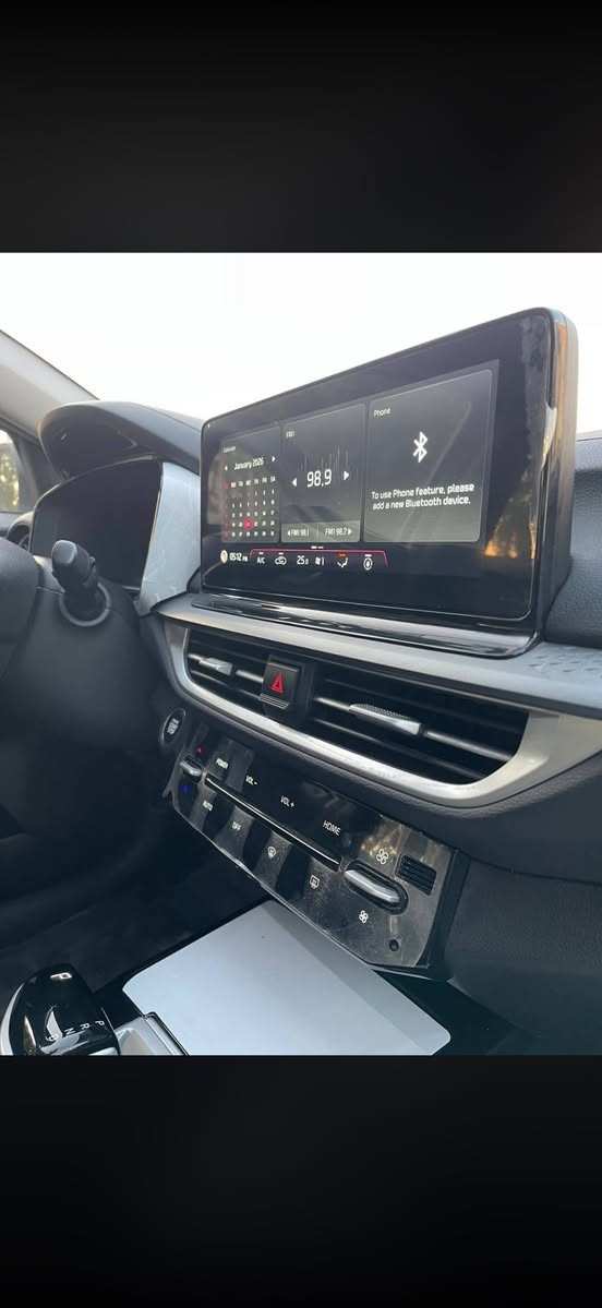 السلام عليكم كيا ثري خليجي
1- اوتو هولد
2- هاند بريك بصمة
3- شحن واير ليس
4- فتحة سلايد
5- كشنات جلد اسود
6- شاشه كبيرة
7- تحكمات ستيرين جهتين
8- مثبت سرعة
9- تحكمات قيادة
10- لايت LED + لد نهاري
11- دخول ذكي بصمة
12- رادار توقف 
13- كامرا خلفية دواره
14- حساسات امامي خلفي
 للاستفسار *********** السعر 140
