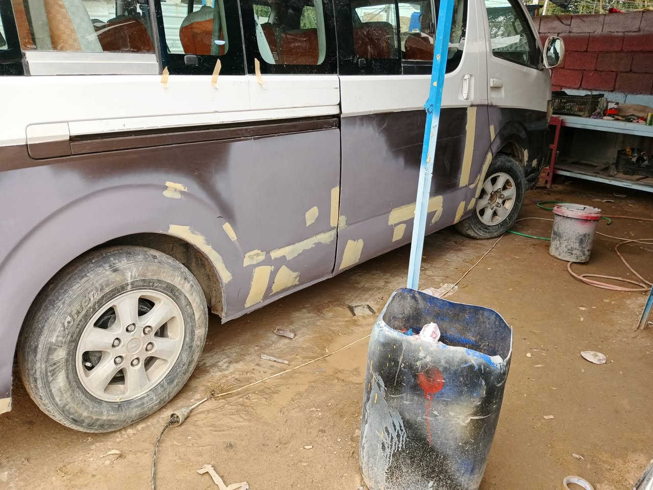 سلام عليكم صبغ جميع أنواع السيارات.شغل درجة أولا بسعار تنافسيه تسليم بل ميعاد الي حاب اني بل خدمة عنواني كربلاء شارع التحدي.صبغ بوليش وتشميع سحب كارت.*********** علي الصباغ
