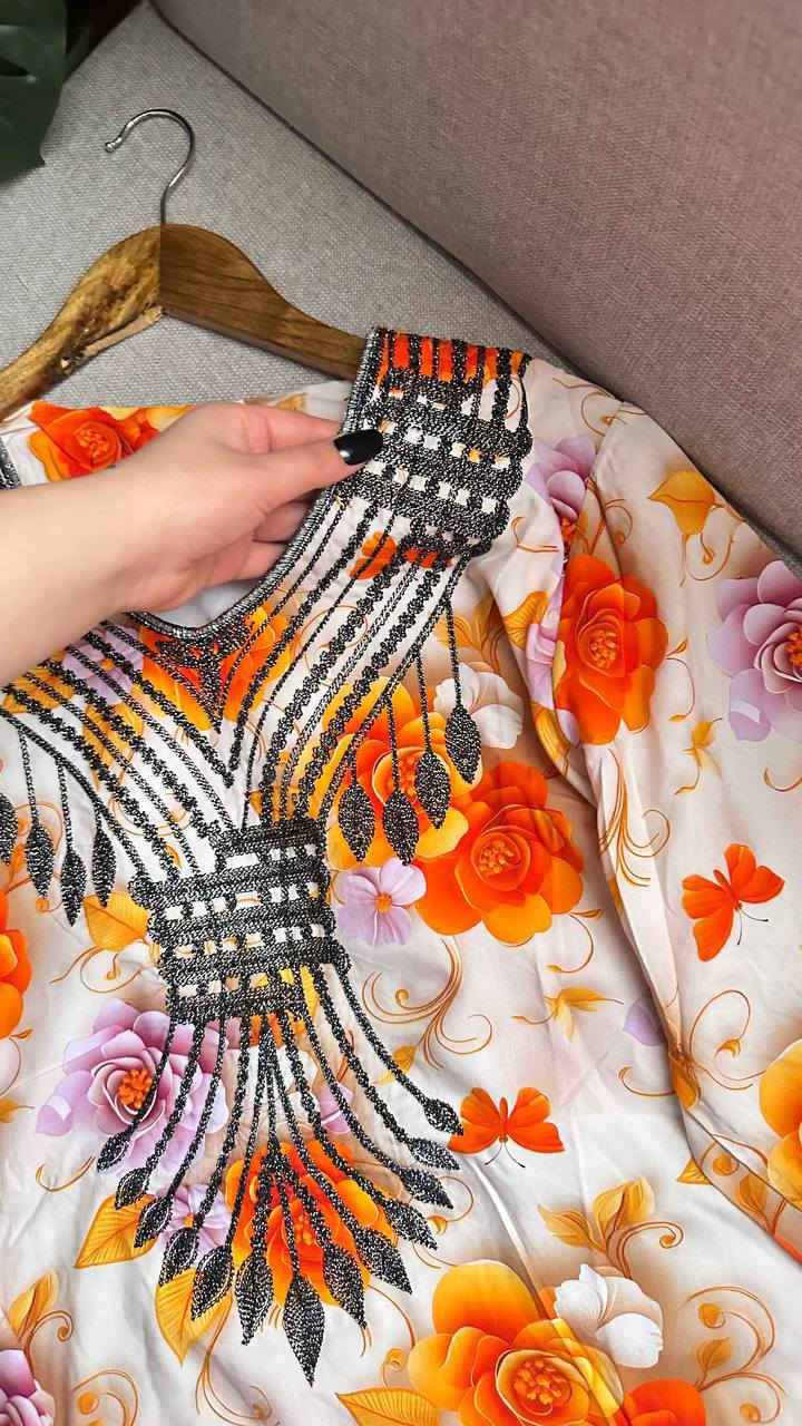 متوفر مخور كشمير
عليهم عرض ب90 الدرزن


**إذا كنت صاحب هذا الإعلان وتريد حذفه لأي سبب، رجاءا أرسل رسالة إلى الدعم الفني**