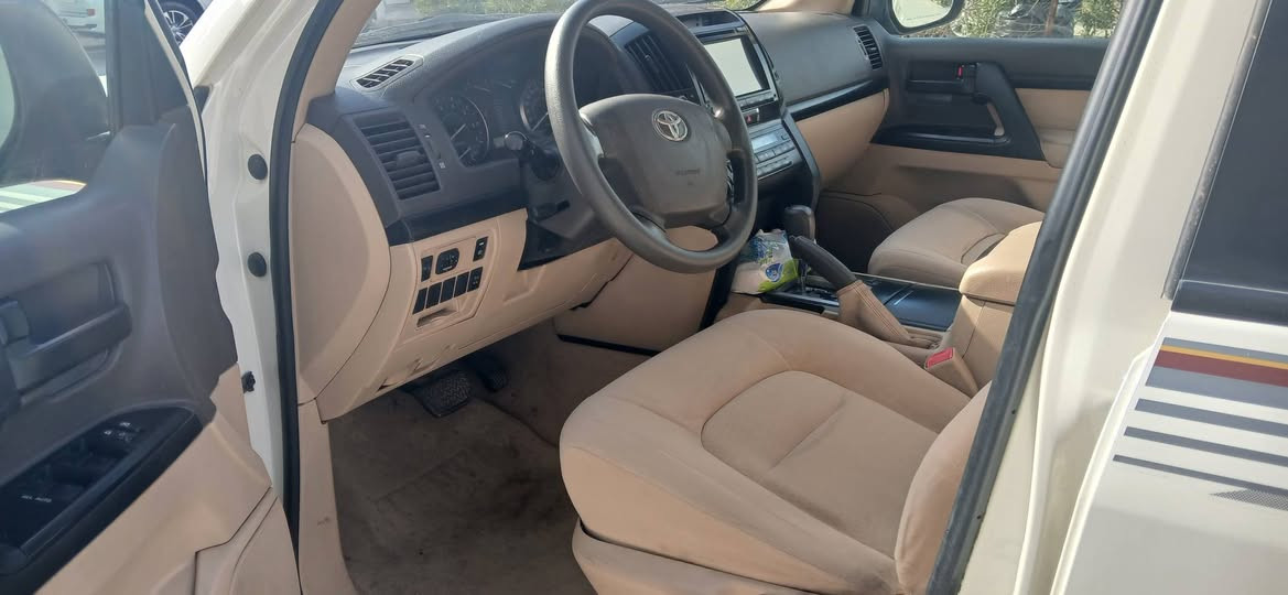 تويوتا لاندكروز  ٢٠١٤ فول مواصفات
٦ سلندر محرك ما مفتوح بي اربع مكان صبغ الرقم اربيل 

السنوية و رقم جديد باسمي السعر (٣٤٠) ورقه قفل

تلفون *********** بي واتساب

مكان اربيل
