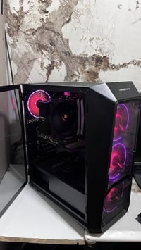 تجميعه جاهزه مهجزه للبيع مع شاشه 144 هيرتز المعالج: AMD Ryzen 5 3600 (...