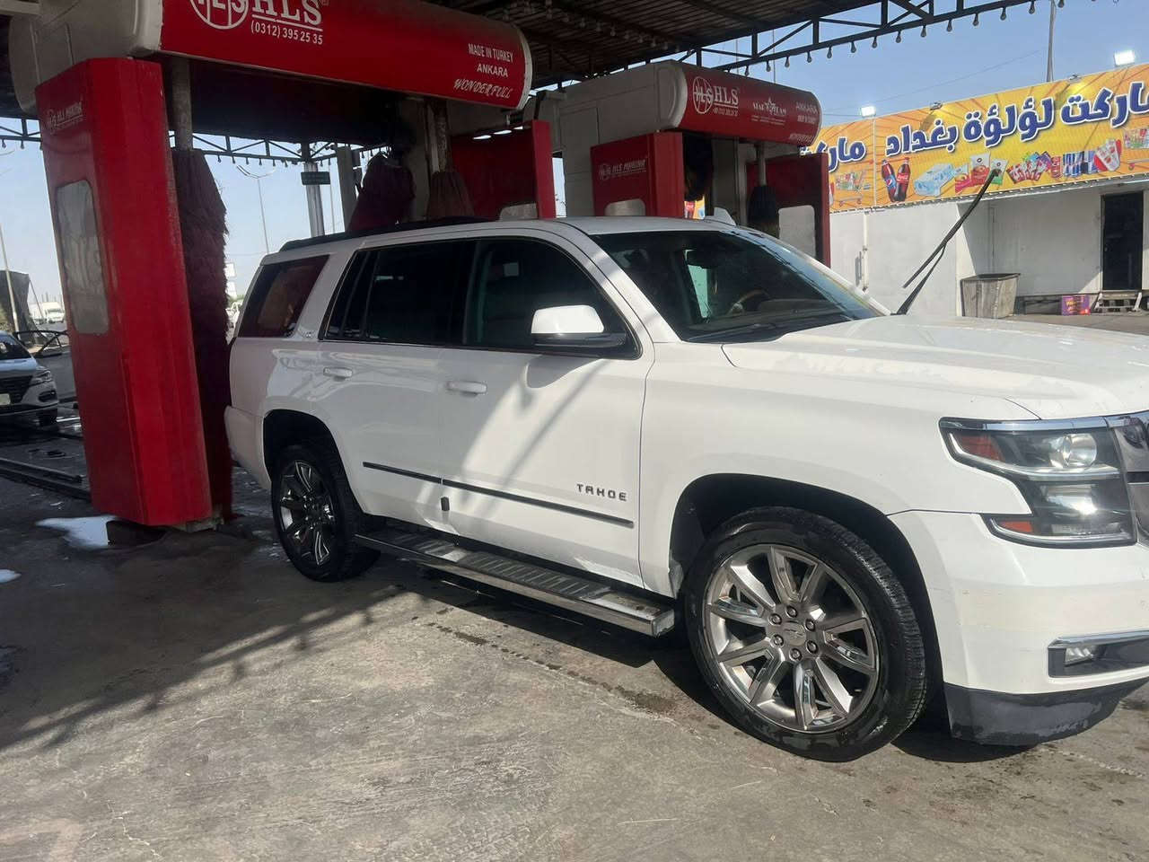 السلام عليكم تاهو موديل 2019 فول موصفات ماشيه 108 كيلو 
بيه بابين جهت اليمنه كلير بأمريكا 
اوبيه جاملغ اوبنيد مبدلات نفس الون اورصعه بل قماره راجعه بارد 
السعر 315 اوبيه مجال 
العنوان بياع حي الاعلام ***********
