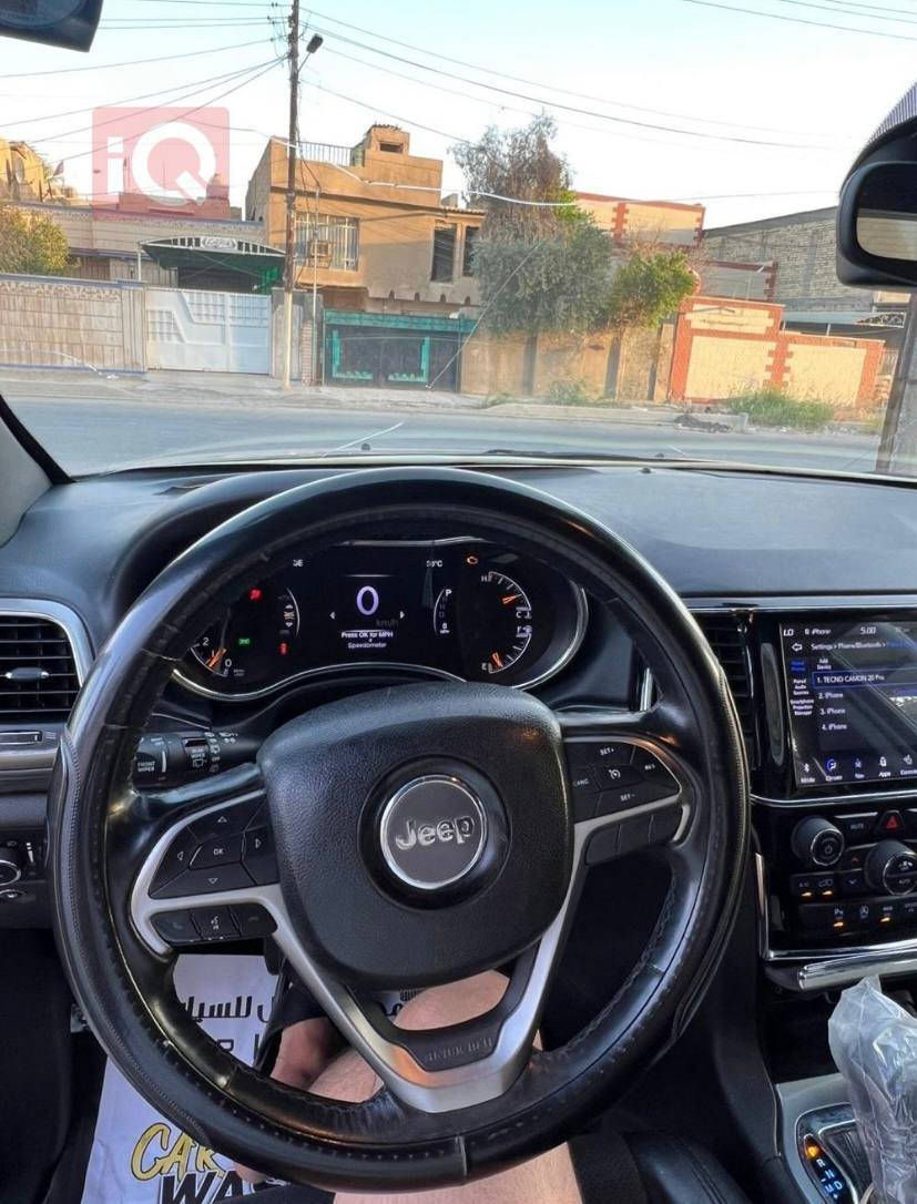 جيب بلاك توب 2020 اسمنتي
موصفاتها معروفه البلاك توب 
شادين الها غلز بلادي ممستخدمي 
مكانه البلديات 
240$ 
***********
