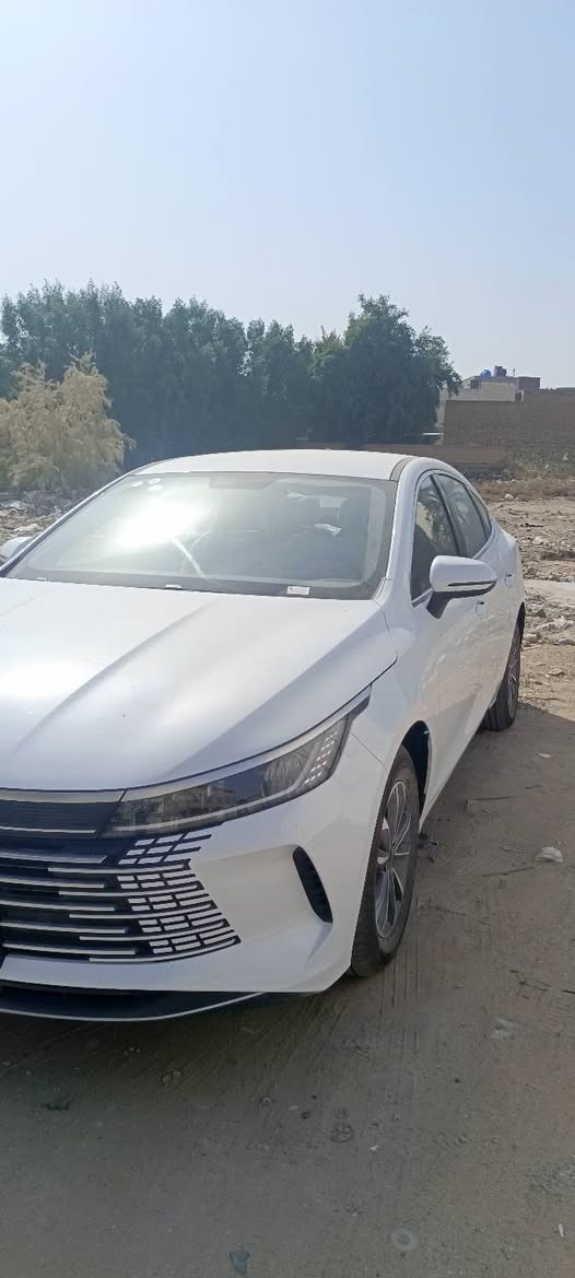 السلام عليكم
عندي سياره بي واي دي دسترويل
2025 للبيع رقم بغداد تواصل على هذا رقم ***********  سعر سياره  18,500
