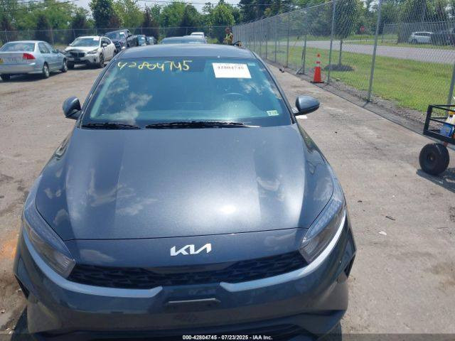 يا الله السلام عليكم فورتي للبيع 2024 الفئة XL مطروحة بلحرة 
***********
