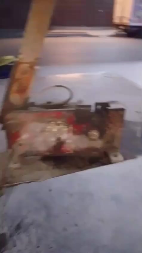 السلام عليكم ورحمة الله اغراض للبيع اسعار جدا رخيصه ***********او ***********
