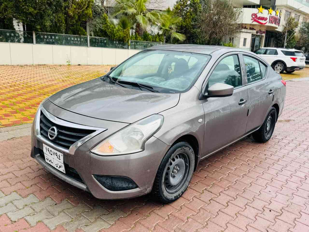 نیسان ٢٠١٧ فێرسا ٣ پارچەی بۆیاخە پێشو دوای کەپسە گێرو مەکەینە و تەبرت بەشەرتە ٤ گەلا خرامەی تیایە بۆت ئەگێرمەوە دوای معامەلە گێر تۆماتیک  سەنەوی دووسالە بەسەرچووە هەمووگیانی مەزبەوتە دوای ٨٢$ معامەلەی کەم ئەکەم 
*********** واتساپ السليمانية, العراق
