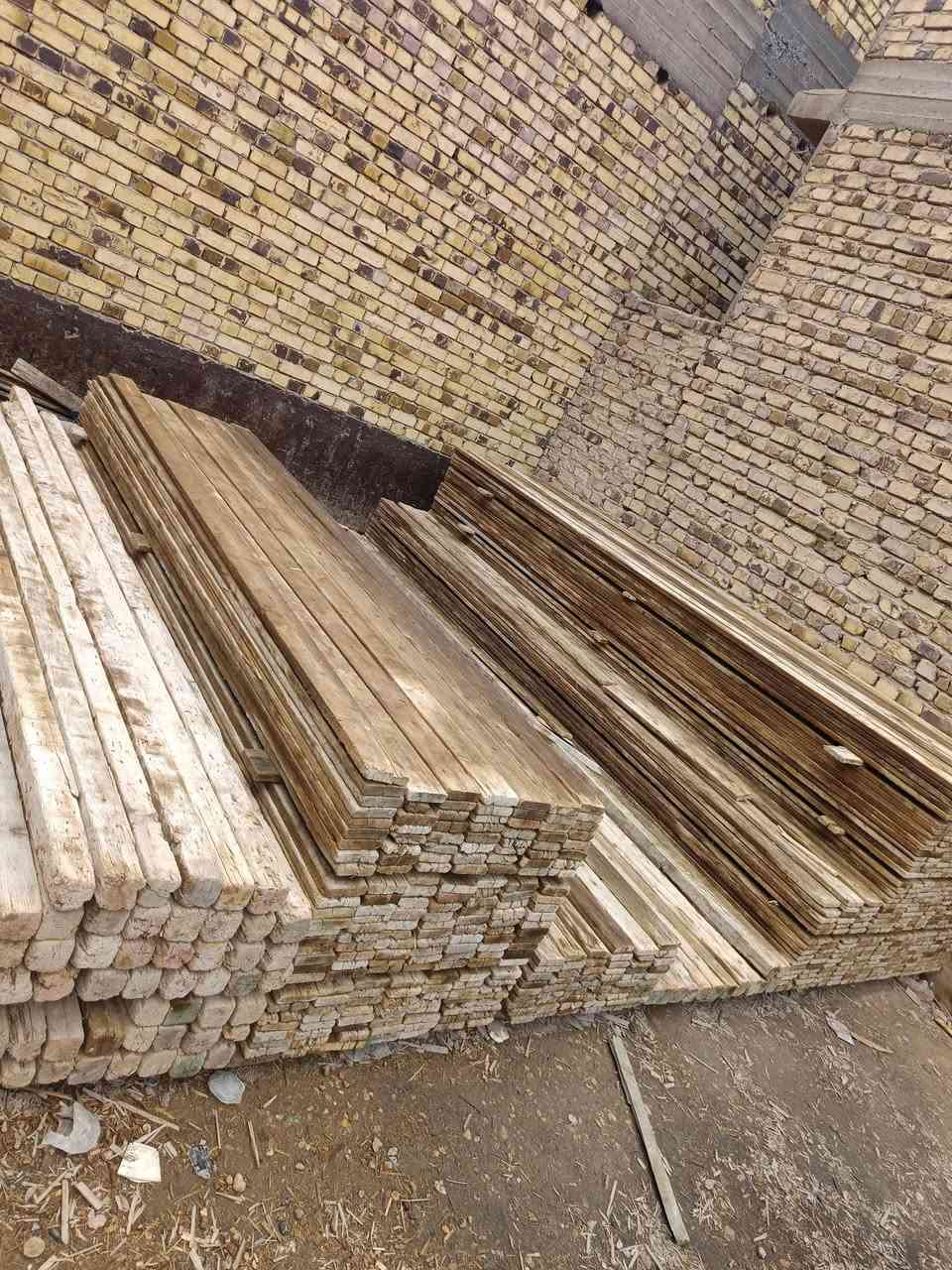 قالب خشب للبيع روسي نضيف العدد 17 مكعب مكاني حله للاستفسار ***********
