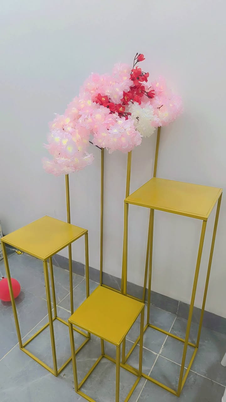 عروض عيد الام🌹❤️
تأجير 4 طبلات مع قوس بدون بالون فقط ب10 الاف 
يوجد توصيل داخل القاسم 
للحجز الاتصال واتساب ع الرقم ***********
