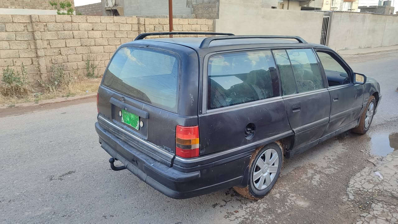‏‪0750 375 1766‬‏ حجم 20 رقم اخضر سنوية اخضر محرك و كير بشرط مكان سيارة تلعفر

