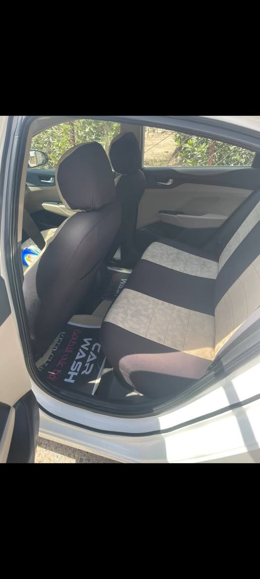 السلام عليكم اكسنت خليجي موديل 2019 سياره فول تحكم شاشه كامره فتحه سقف ويل كب السياره ماشيه  100 اشاير بلمري مري شفط محرك 1600  تبريد ثلج هاتف *********** السياره بنيد مبدل فقط بس الدعاميه بلادي وعندي صور الحادث
