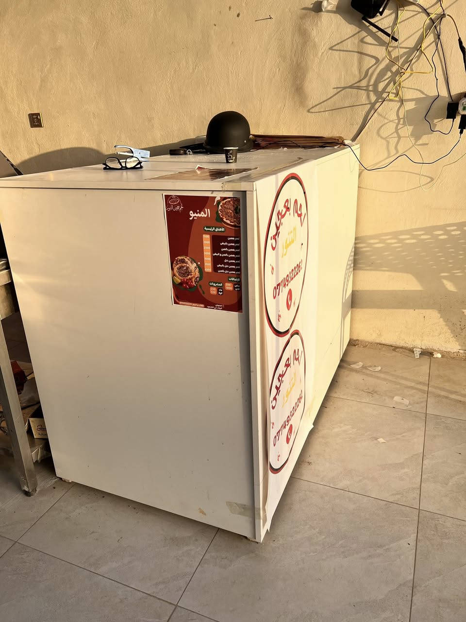 مكلف بالنشر ⭕️ سلام عليكم أغراض مطعم للبيع مكان كربلاء ((فرن غاز دوار كهربائي ايراني ثقيل ، جامخانه زجاج مسكرد قياس عرض 360سم *260 سم ،فتاحة ،عجانة نص جيس ،ميز ستيل 2متر ،قناي غاز عدد2،ميز تسكام خشب حديد 2متر،مثرامة لحم جديده استخدام قليل ))تفاصيل تعال خاص او اتصل ***********
