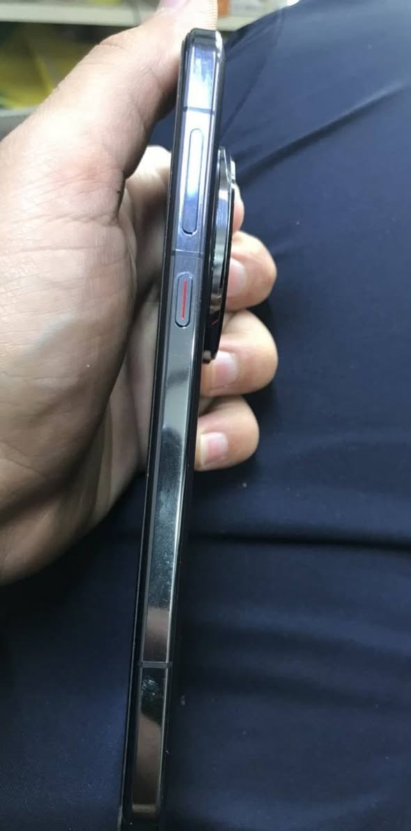 هونر ماجك 7  ذاكره 512 مبدل ضهر جهاز نضيف ويا كارتونه وشاحنه مكاني بغداد
السعر 750الف وبي مجال
***********
