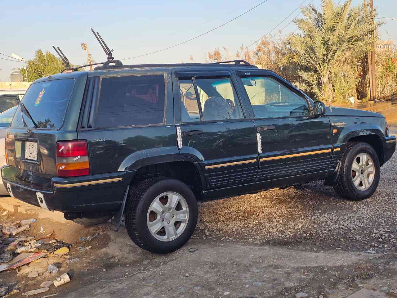 جيب شيروكي موديل 94 رقم كربلاء مشروع وطني تحويل مباشر محرك وكير بطه اكسن محور سيدان ترايك يخبل تخم تاير حداديه كهربيات كلها شغاله لايت زنون سياره بلاديه وجاهزه للبيع السعر 38 وبيها مجال للطيبين رقم الهاتف *********** مكان السياره ناصريه قضاء الدوايه
