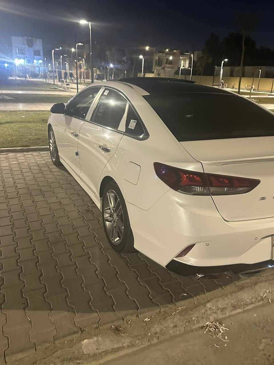 سلام عليكم للبيع سيارة موديل 2018 رقم أربيل سنوية منتهية مكينة 2000 واربع 100 ماشية 113,000 فول مواصفات قطعة واحدة بارد تجامل لغة الأمامي ‫1‏÷1‬ سيارة جاهزة للأخير محافظة البصرة***********￼￼
