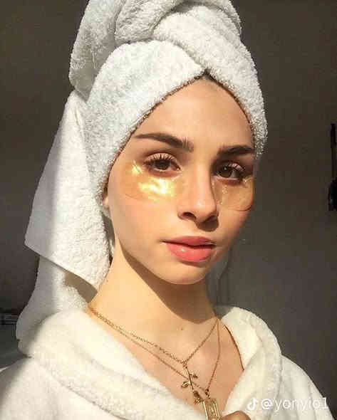 _شرائح باندا
ماسك تحت العين باندا

شرائح عيون شد منطقة العين 🦋
  تقليل الهالات السود ترطيب وتغذية العيون التخلص من انتفاخات العين يمنع ظهور التجاعيد حول العيون غني بالفيتامينات . تحتوي العلبه على 60 قطعة. #الطلب #والاستفسار #مرسلة #صفحة #خدمة #توصيل #الجميع #المحافظات#رقم #الوتساب ‏‪0787 207 4015‬‏
