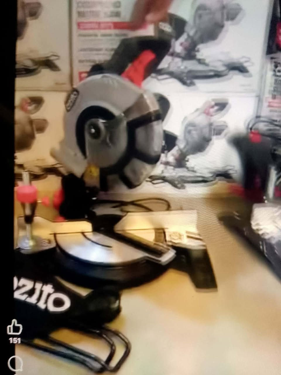 لل بيع. امانت الله مستعملات  شي قليل.  كلش نضيفات  سعرهن 200 قفل قفل مكاني بغداد العبيدي شارع عشرين  ***********
