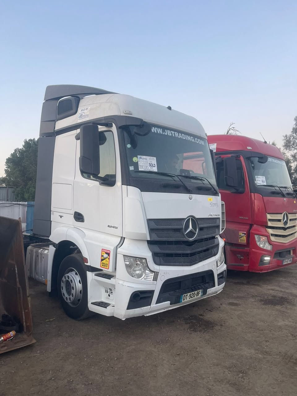 💙تحية طيبة الى زبائن هيتازاكي💙
الميرسيدس  2016 وارد الماني وصول جديد حجم  1845 متوفر
البصرة الزبير🇮🇶📍 شحن لبقية المحافظات 
السعر 250$
شركة هيتازاكي ثقة ضمان أسلوب✅✅✅
تواصل على الأرقام
Iraq | العراق 🇮🇶
+9647738632603
WhatsApp : +9647706096663
