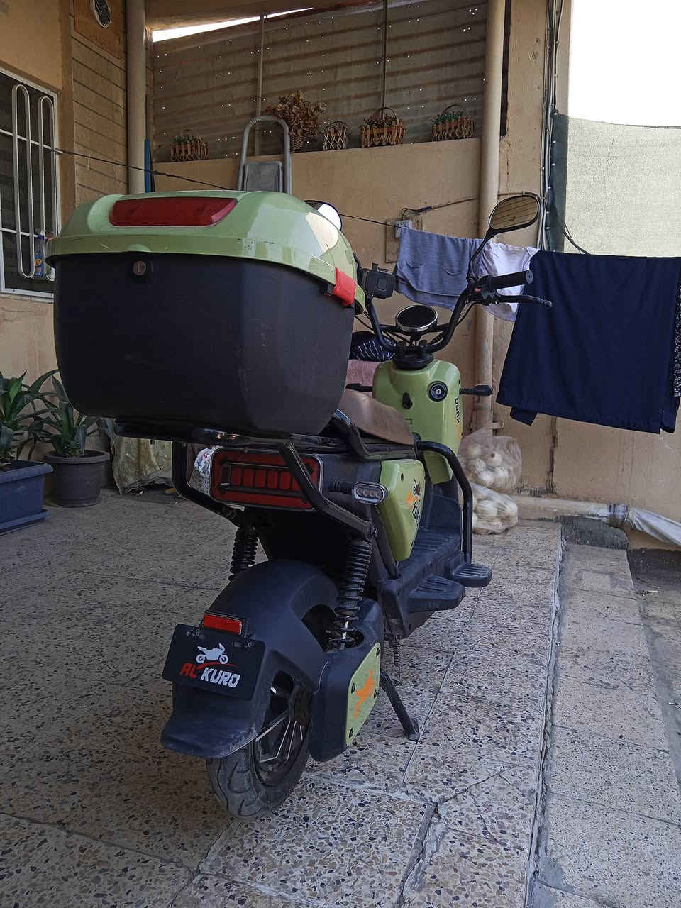 السلام عليكم  ماطور شحن للبيع السعر خاص 
***********
