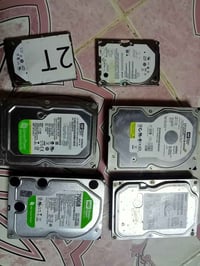اخوان 6 قطع هاردات  الي يريدهم شلع ب 90 الاف يراسلني واتساب على هاي رق...