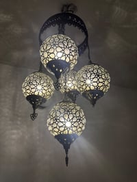 زوج ثريات انتيك شغل يدوي ٠٧٧٠٠٧٢٥٠٩٠