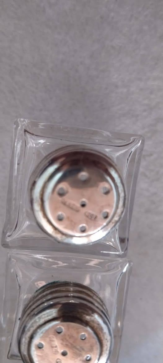 مملحة عدد ٢ الغطاء فضه ٨٠٠ للبيع سعر المجموعه ٥٠ الف


**إذا كنت صاحب هذا الإعلان وتريد حذفه لأي سبب، رجاءا أرسل رسالة إلى الدعم الفني**