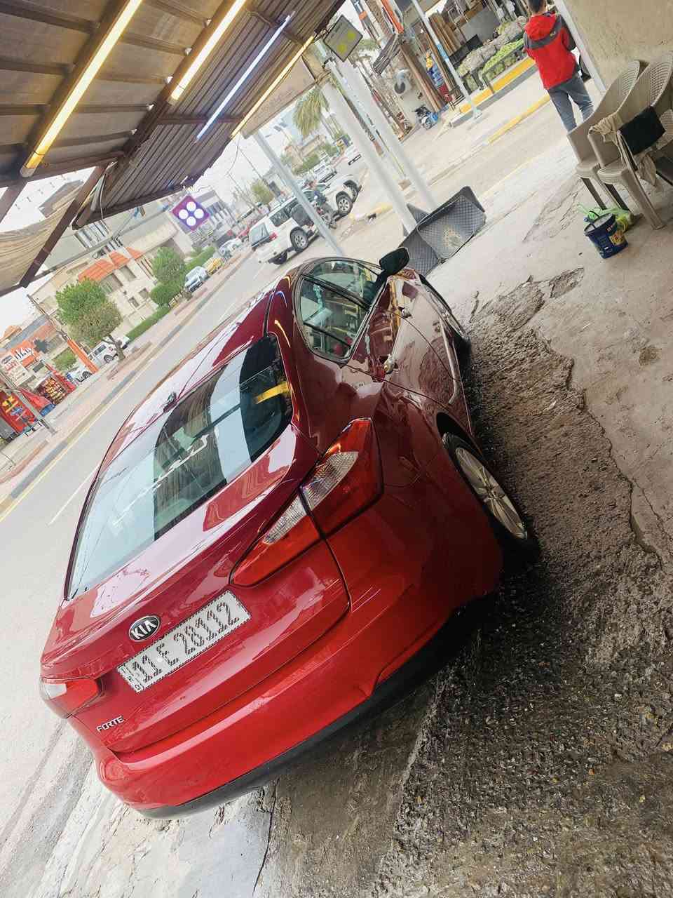 كيا فورتي 2016
تحكم استرين اشاير بلمري 
ومري كهرباء 
نضام ايكو 
مابيه حادث فقط جاملغ الامامي 
سياره كله ليبل واحد 
وباسمي تحويل ثاني يوم 
كير ومحرك خير من الله لاتنقيص ولا تبخير 
محرك 2000دوش 
ترهم مراوس 
سعر98وبيها مجال 
***********بي واتساب فقط
