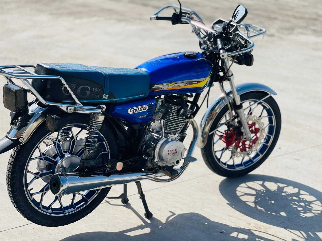 السلام عليكم مكلف بالنشر ماطور سيفان وزن ثقيل باب اول موديل 2024 وضع شركه محرك شرط مامفتوح نشاط فول نضافه كدام العين ماطور مال جناي السعر 850 وبي مجال)
منفيس موجود )
الخاص مفتوح


**إذا كنت صاحب هذا الإعلان وتريد حذفه لأي سبب، رجاءا أرسل رسالة إلى الدعم الفني**