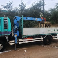 هينو كرين • شاصي فيه فطر • مكينة بيها بخار