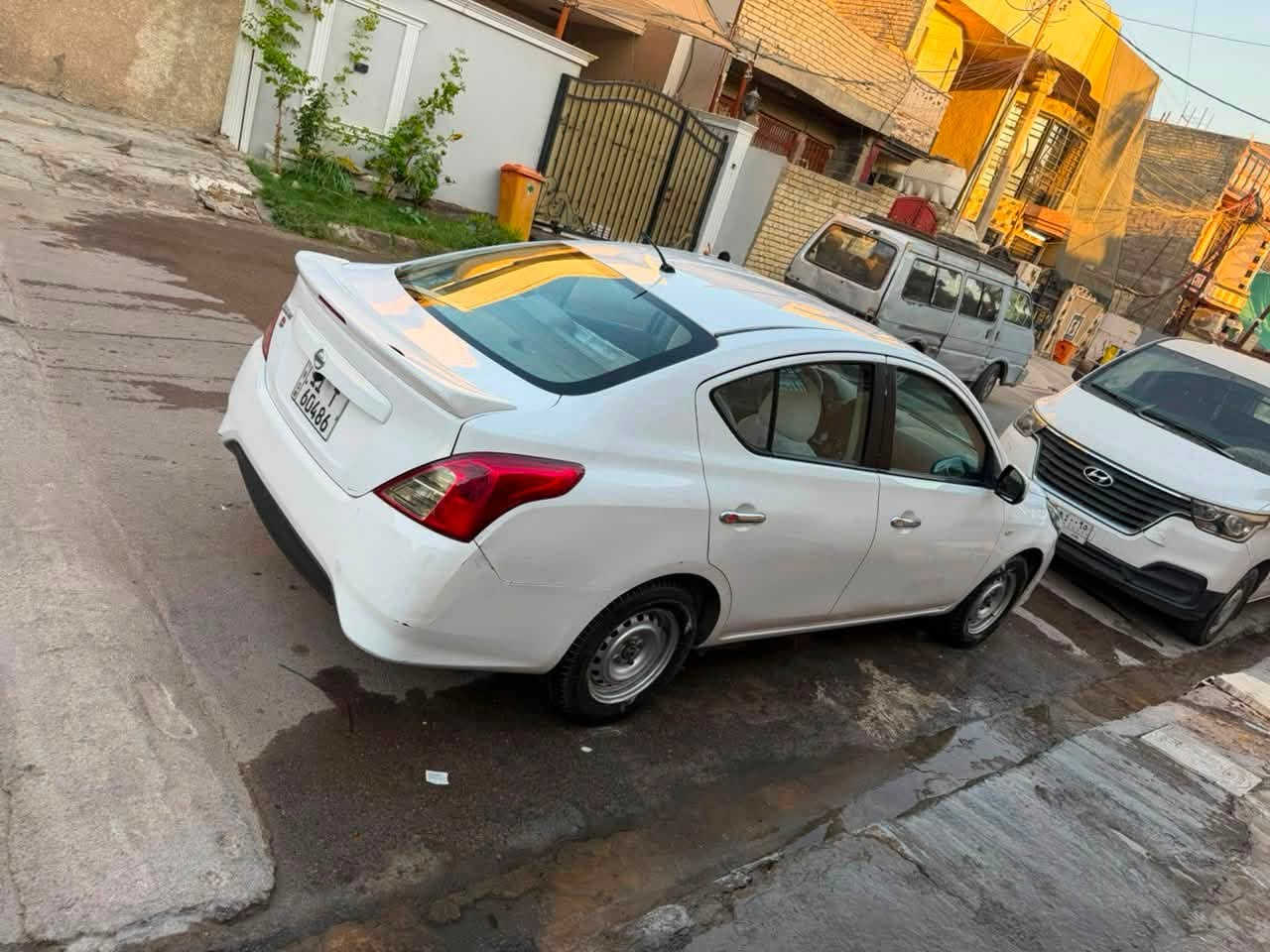 اسلام عليكم
نيسان سني هندي 2018 
رقم بغداد
بيهة قطعتين صبغ 
سونار موجود ويه صور 
سعر 91
مكاني بغداد دورة 
***********
