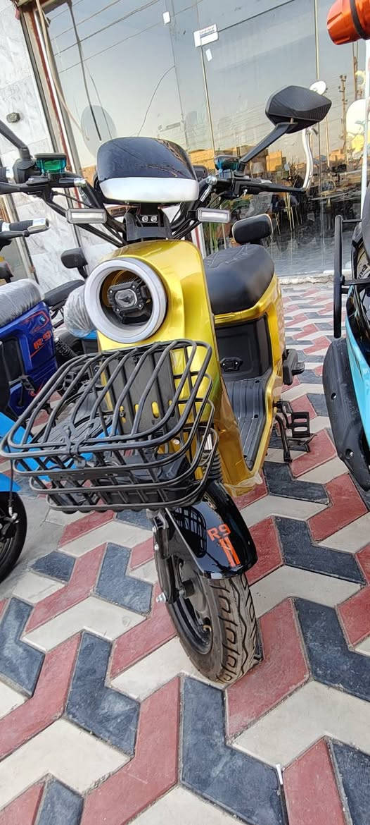 اللهم صل على محمد وال محمد يم مجمع اولاد الحجي توفرت الدراجات بكل انواعها العنوان ناصريه سوق الشيوخ حي العسكري مقابل شارع الترابي مجمع اولاد الحجي الاستفسار. ***********
