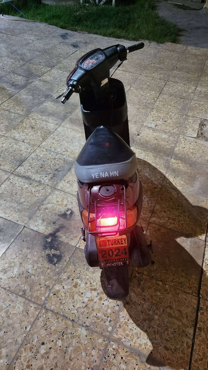 السلام عليكم دراجه للبيع السعر 250 وبيها مجال حق الجيه مكاني كربلاء شارع البوبيات عامود 105 الرقم ***********
