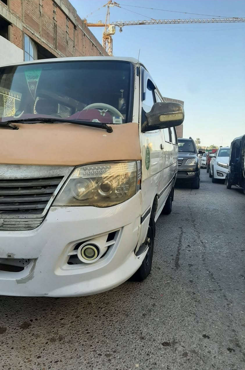 السلام عليكم فوتون الوان موديل 11 سعره ب58 وبيه مجال قليل (((سياره سنويته ال29 رقم نكليزي عل الستلم شرط المداور )))) للبيع او مراوس هم بكيه حسب القناعه سياره جاهزه مكينه وكير جدد حداديه تخم تاير جديد ويل تخم جديد  كهربيات من الطول الطول شغاله سنتر لوك  سياره  جاهزه دوشمه يم سعد الجنابي سياره جاهزه من كلشي كبل الشارع الشراي يخابر ويدلل وهاذه رقمي *********** *********** مكان السياره العماره
