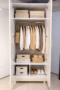 كنتور خشب • ٢٣٠سم • بابين