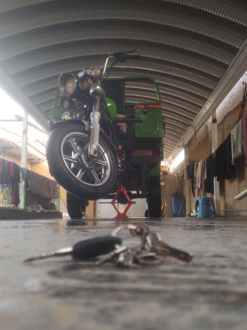 ستوتة للبيع موديل 21 أوراق كاملة مدفوع الكمرنك باسمي نضيفة مكانك بغداد الزعفرانية السعر2وبيها مجال ***********
