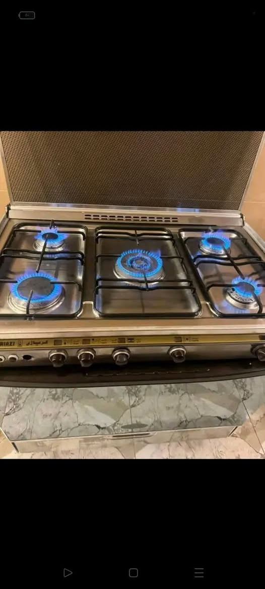 صيانـه موقعي خـدمـة مـتـنـقـل 
صيانـه و تنضيف أنواع الطباخات 
يوجد لدينا قطع غيار أنواع الطباخات 
آتصال او واتساب ***********
الخاص مفتوح...
