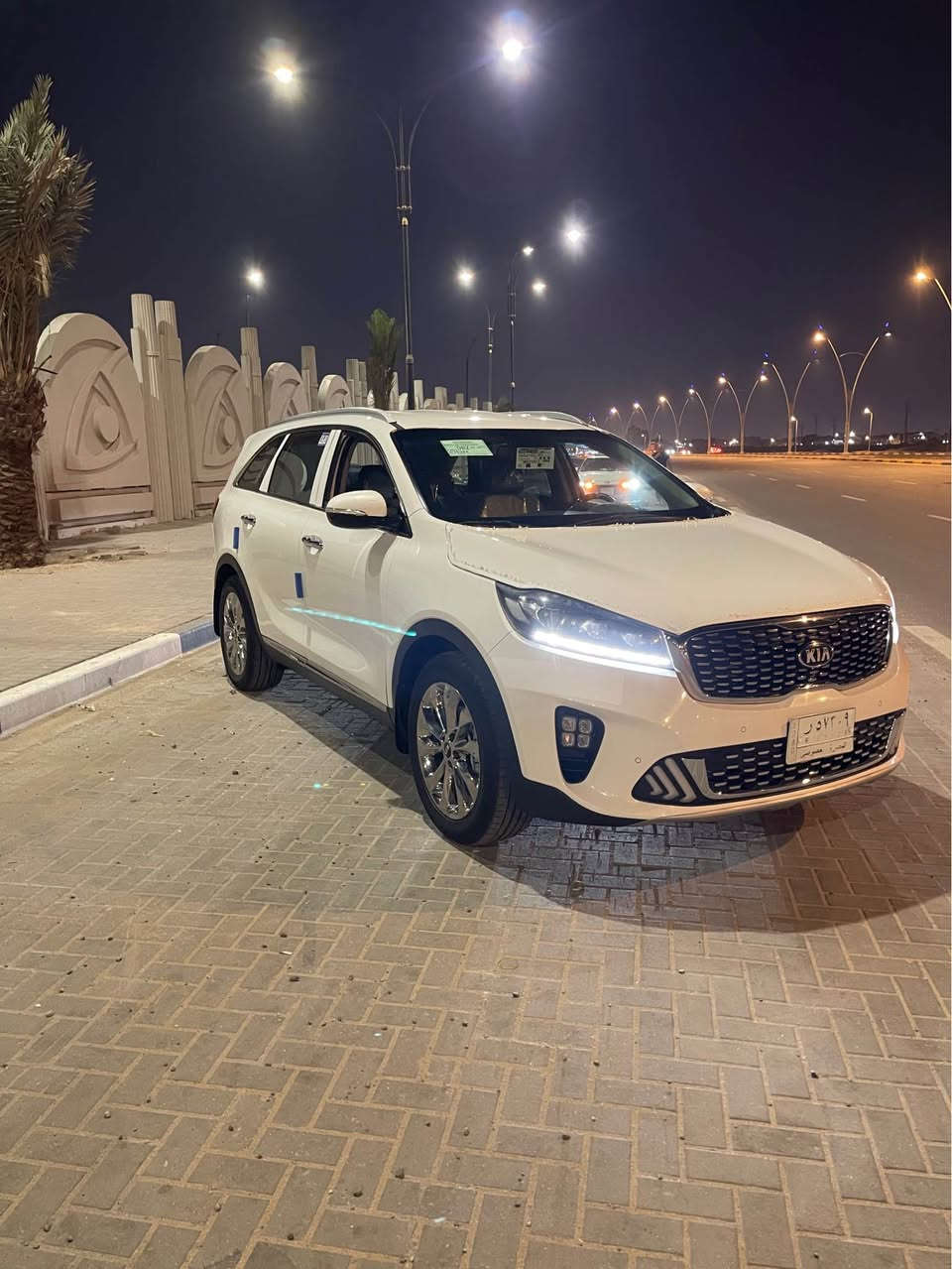 سلام عليكم سورنتو 2019 نص فول بيها بارد بل باب الورة السدر والباقي كفالى السيارة ما متعوبة ماشية75 
السعر 250 وبيها مجال 
السيارة جاهزة ما ناقصها اي شي 
تخم تاير 
حدادية جديدة 
كير مكينة كفالى
تحكم ستيرن 
كشنات كهرباية 
سبعة راكب 
مكان السيارة بصرة القبلة 
وباقي التفاصيل 👈*********** Singapore
