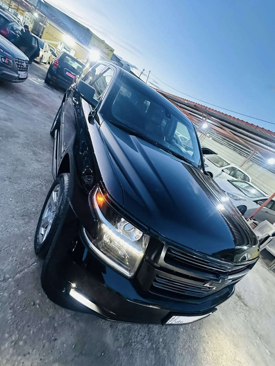 تاهو موصفات LT موديل 2016 سياره كويتي منافيس كويته سعر 177 مجال ***********بدون رقم سياره
