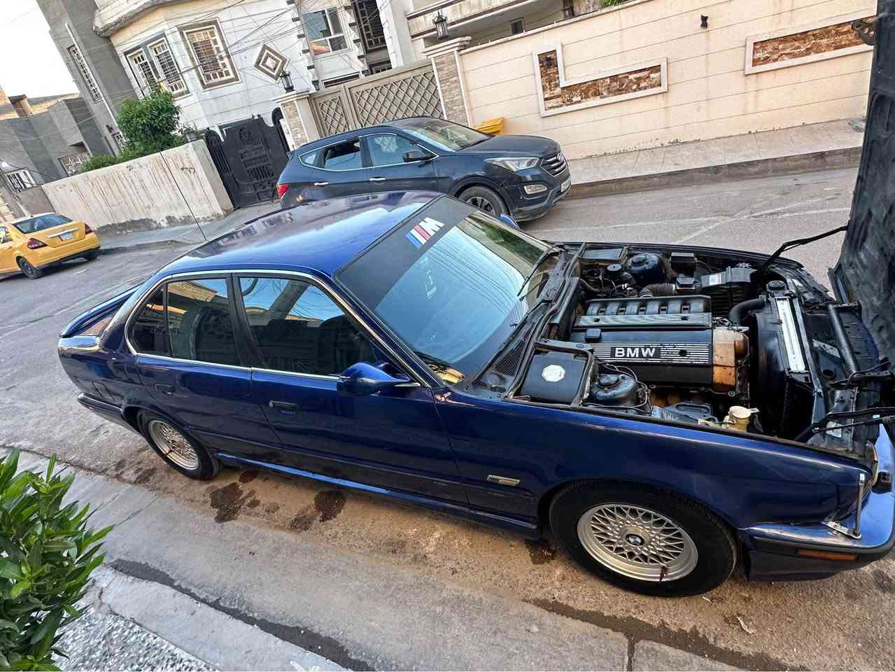 بي ام دبيلو 1991 رقم بغداد دولي بسمي رقم جديد هزه جديده 
525 اصل 
مكينه كير صدر تبريد كله جديد مناقصها برغي جاهزه الاخير 
كير اوتو 
تبريد ثلج ❄️ 
اربع جام كهرباء كله شغال 
مسجل سماعات كلهن جدد 
اكسل كأردن كله جديد 
تخم تاير جواها جديد 
صبغ عام حادثها جمالغ خلفي 
غرفتها تخبل دوشمه جديده 
مكينه 25 مسكر تك فانوس المرغوب 
ويل خليه 
دعاميات m 
لحايه m 
مري m 
سياره متعوب عليها مكان السياره بغداد حي الجهاد السعر 58 وبيها مجال بصيط *********** Colombo, Sri Lanka
